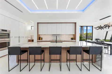 4232 E Tradewinds Avenue Lauderdale By The Sea FL 33308