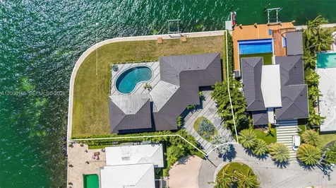1982 NE 119th Road North Miami FL 33181