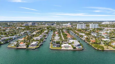 1982 NE 119th Road North Miami FL 33181
