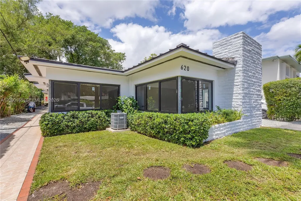 620 SW 6th Avenue Miami FL 33130