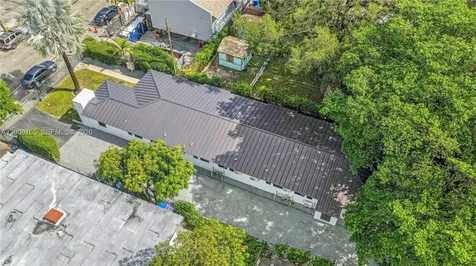 620 SW 6th Avenue Miami FL 33130