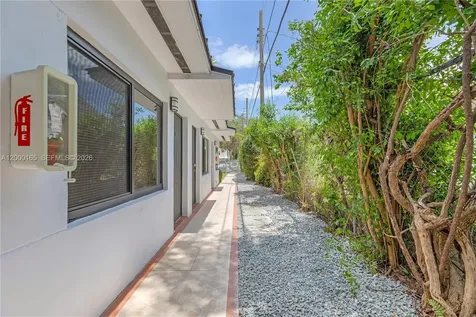 620 SW 6th Avenue Miami FL 33130