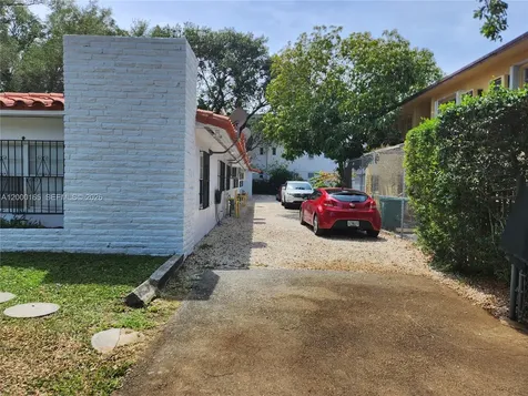 620 SW 6th Avenue Miami FL 33130