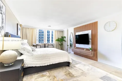 19201 Collins Avenue Sunny Isles Beach FL 33160