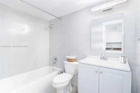 19201 Collins Avenue Sunny Isles Beach FL 33160