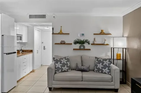 19201 Collins Avenue Sunny Isles Beach FL 33160