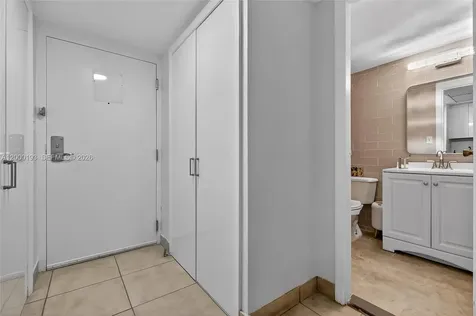 19201 Collins Avenue Sunny Isles Beach FL 33160