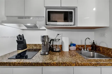 19201 Collins Avenue Sunny Isles Beach FL 33160