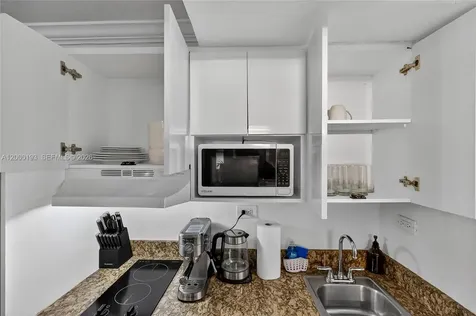 19201 Collins Avenue Sunny Isles Beach FL 33160