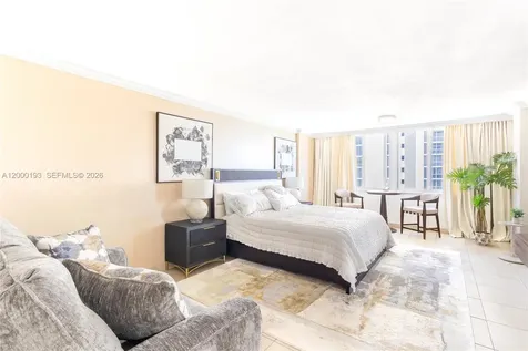 19201 Collins Avenue Sunny Isles Beach FL 33160