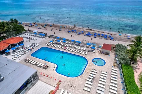 19201 Collins Avenue Sunny Isles Beach FL 33160