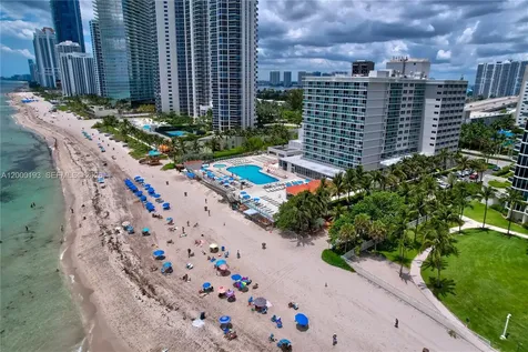 19201 Collins Avenue Sunny Isles Beach FL 33160