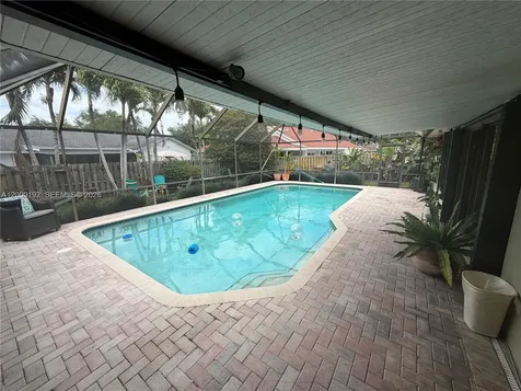 15705 SW 7th Place Sunrise FL 33326