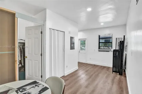 7710 Carlyle Avenue Miami Beach FL 33141