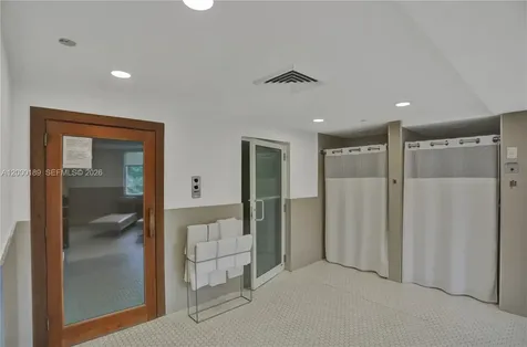 19111 Collins Avenue Sunny Isles Beach FL 33160