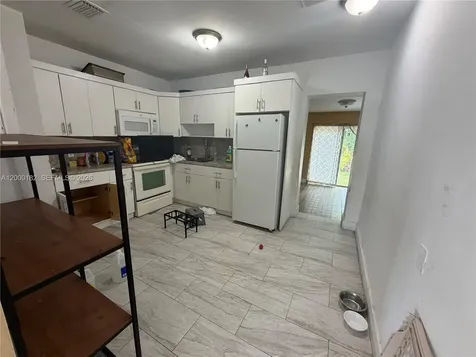 2770 SW 33rd Avenue Miami FL 33133