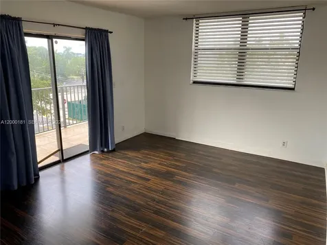 1900 Diana Drive Hallandale Beach FL 33009