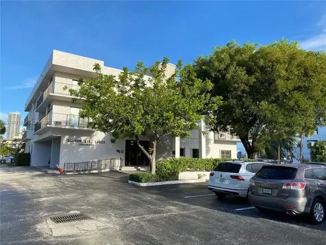1900 Diana Drive Hallandale Beach FL 33009