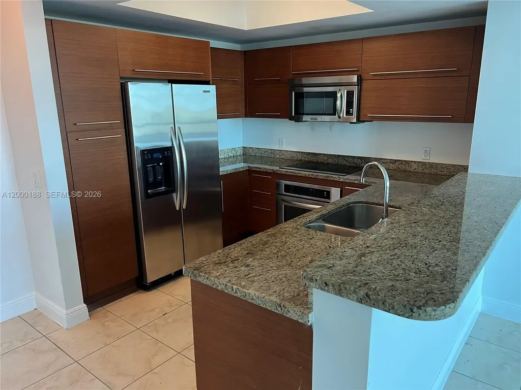 2641 N Flamingo Road Sunrise FL 33323