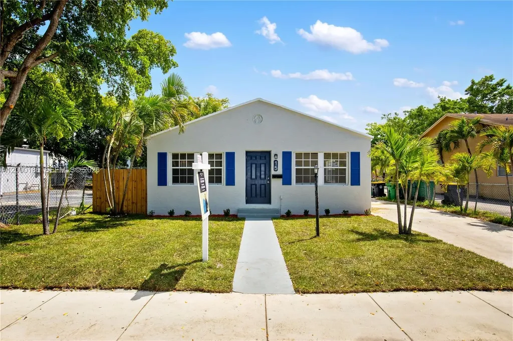 15 SW 6th Street Dania Beach FL 33004