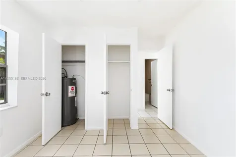 15 SW 6th Street Dania Beach FL 33004