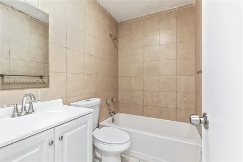 15 SW 6th Street Dania Beach FL 33004
