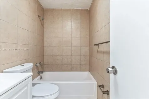 15 SW 6th Street Dania Beach FL 33004