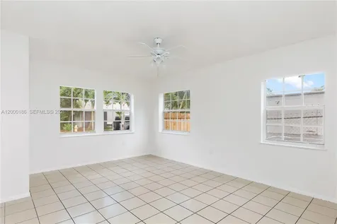 15 SW 6th Street Dania Beach FL 33004