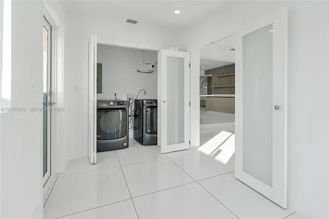 6540 SW 25th Street Miami FL 33155