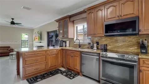 10526 SW 14th Court Pembroke Pines FL 33025
