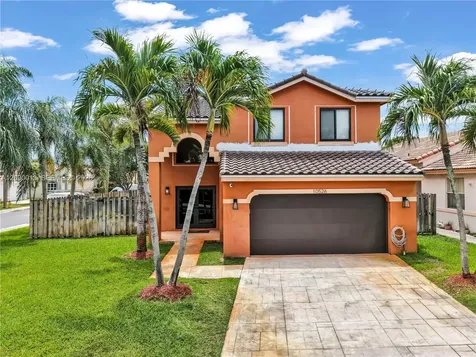 10526 SW 14th Court Pembroke Pines FL 33025