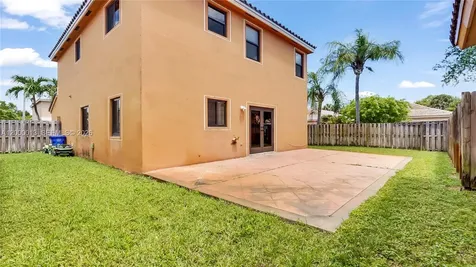 10526 SW 14th Court Pembroke Pines FL 33025