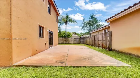 10526 SW 14th Court Pembroke Pines FL 33025