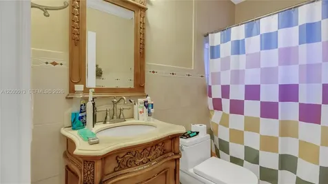 10526 SW 14th Court Pembroke Pines FL 33025