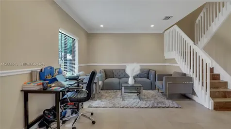 10526 SW 14th Court Pembroke Pines FL 33025