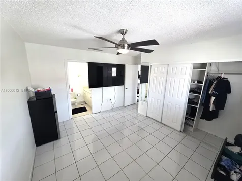 7777 W 29th Lane Hialeah FL 33018