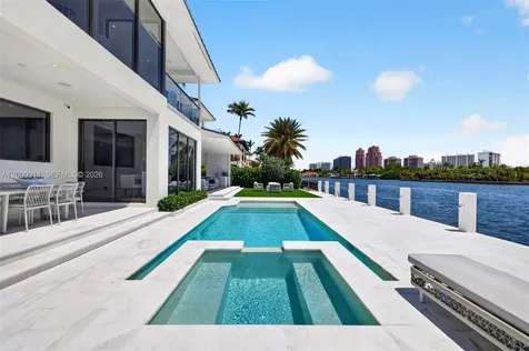 2010 Intracoastal Drive Fort Lauderdale FL 33305