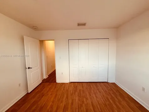 7080 NW 177th Street Hialeah FL 33015