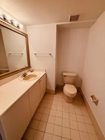 7080 NW 177th Street Hialeah FL 33015