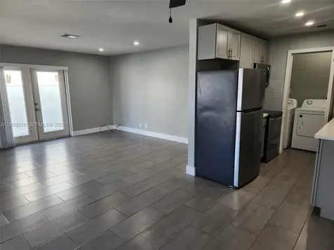 210 NW 57th Street Oakland Park FL 33309