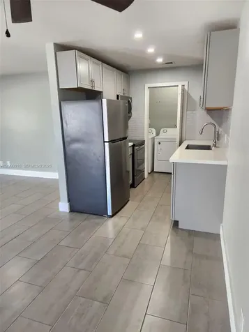 210 NW 57th Street Oakland Park FL 33309