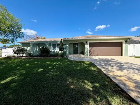 5704 SW 116th Avenue Cooper City FL 33330