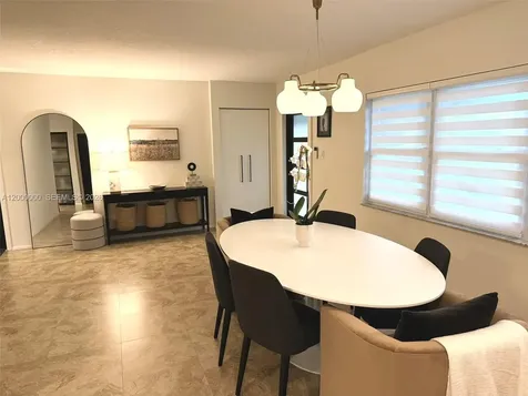5704 SW 116th Avenue Cooper City FL 33330