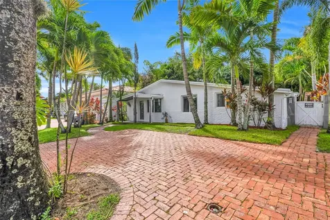 1104 NE 85th Street Miami FL 33138