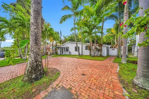 1104 NE 85th Street Miami FL 33138