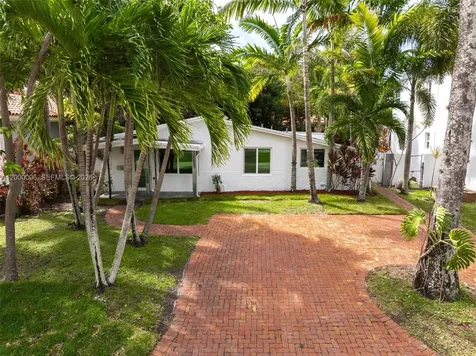 1104 NE 85th Street Miami FL 33138