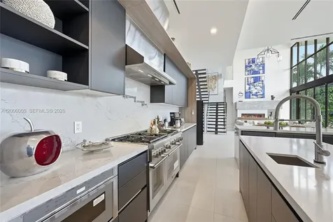 3300 NE 170th Street North Miami Beach FL 33160