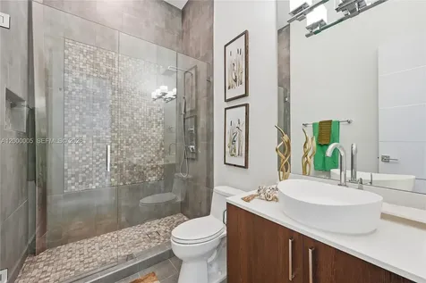 3300 NE 170th Street North Miami Beach FL 33160