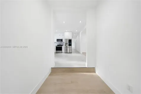 1021 NW 48th Street Miami FL 33127