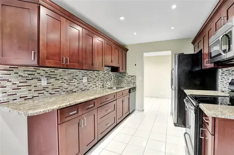 2215 NW 45th Avenue Coconut Creek FL 33066